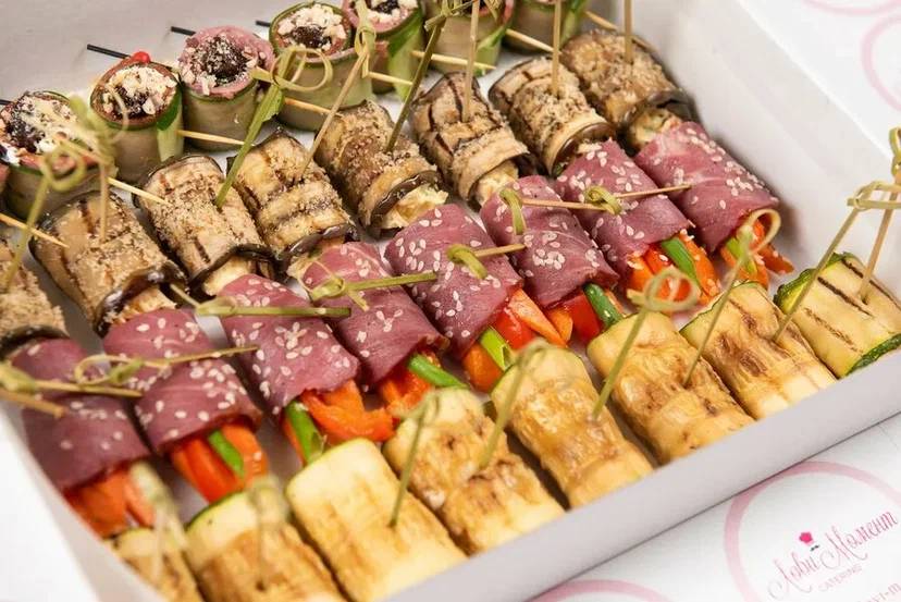 Сет "Фуршет на День Рождения №2" (на 20-30 человек) — изображение 2