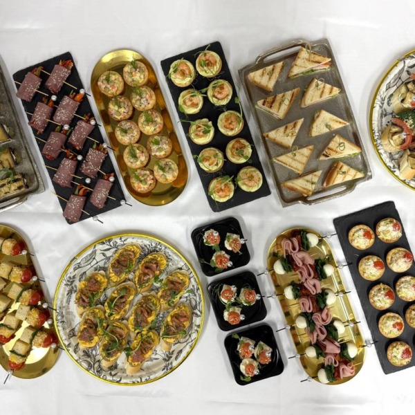 Сет Праздник + Посуда Декор (5 -15 чел.)