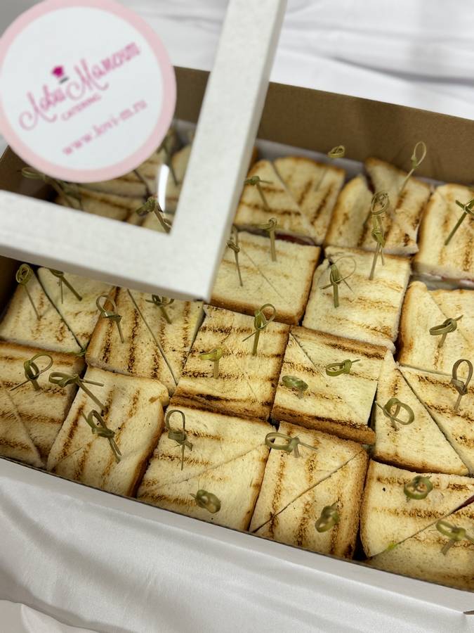 Бокс с ассорти сендвич-канапе (40 шт) — изображение 5