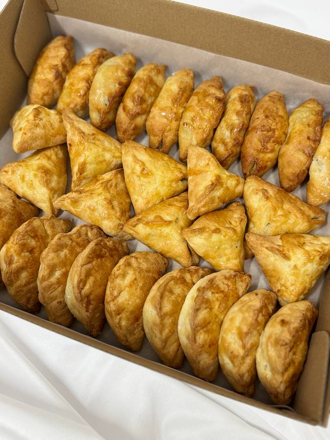 Бокс с фуршетной мини выпечкой (30 шт) — изображение 2