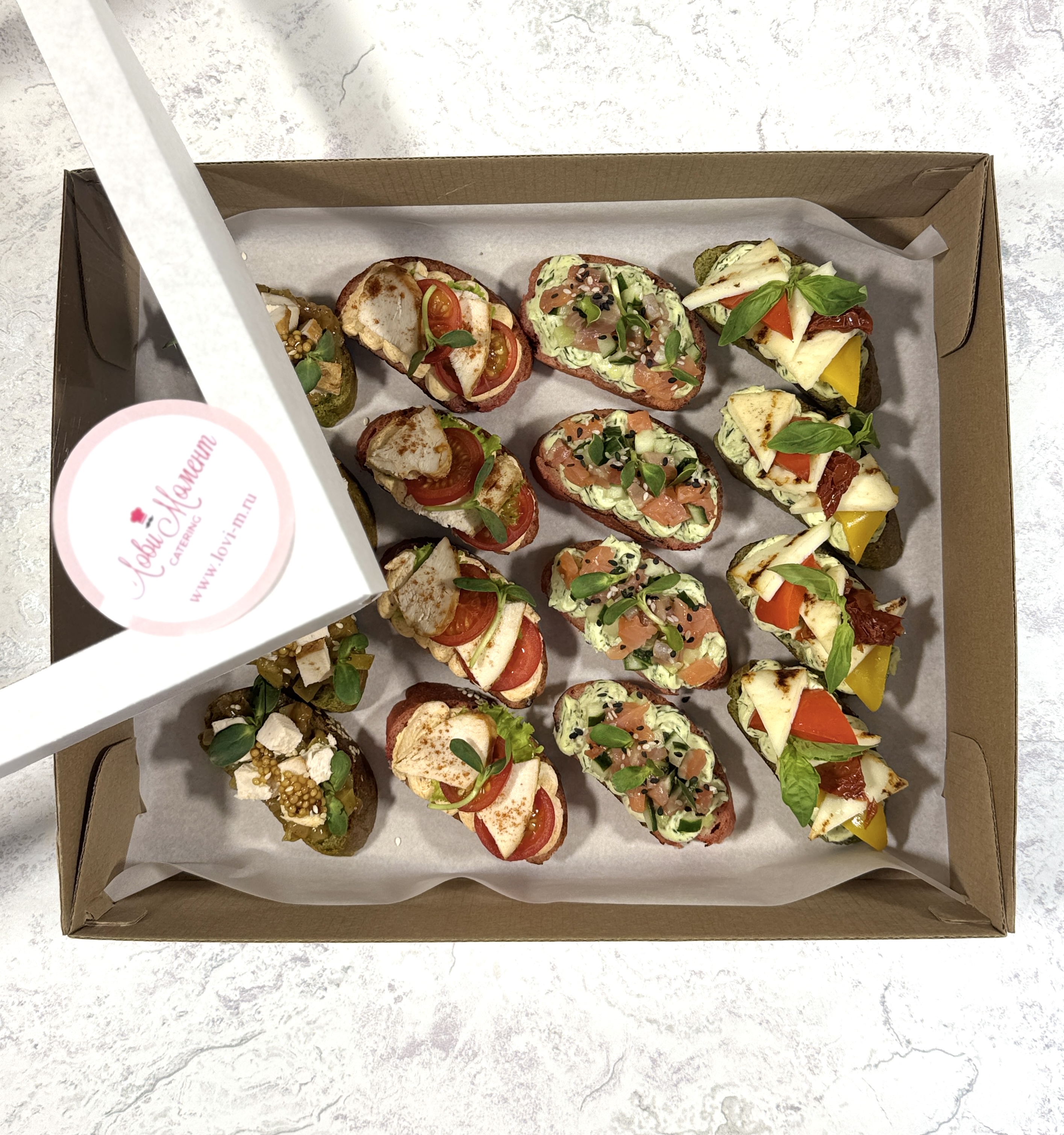 Бокс ассорти брускетт №3, (16 шт)