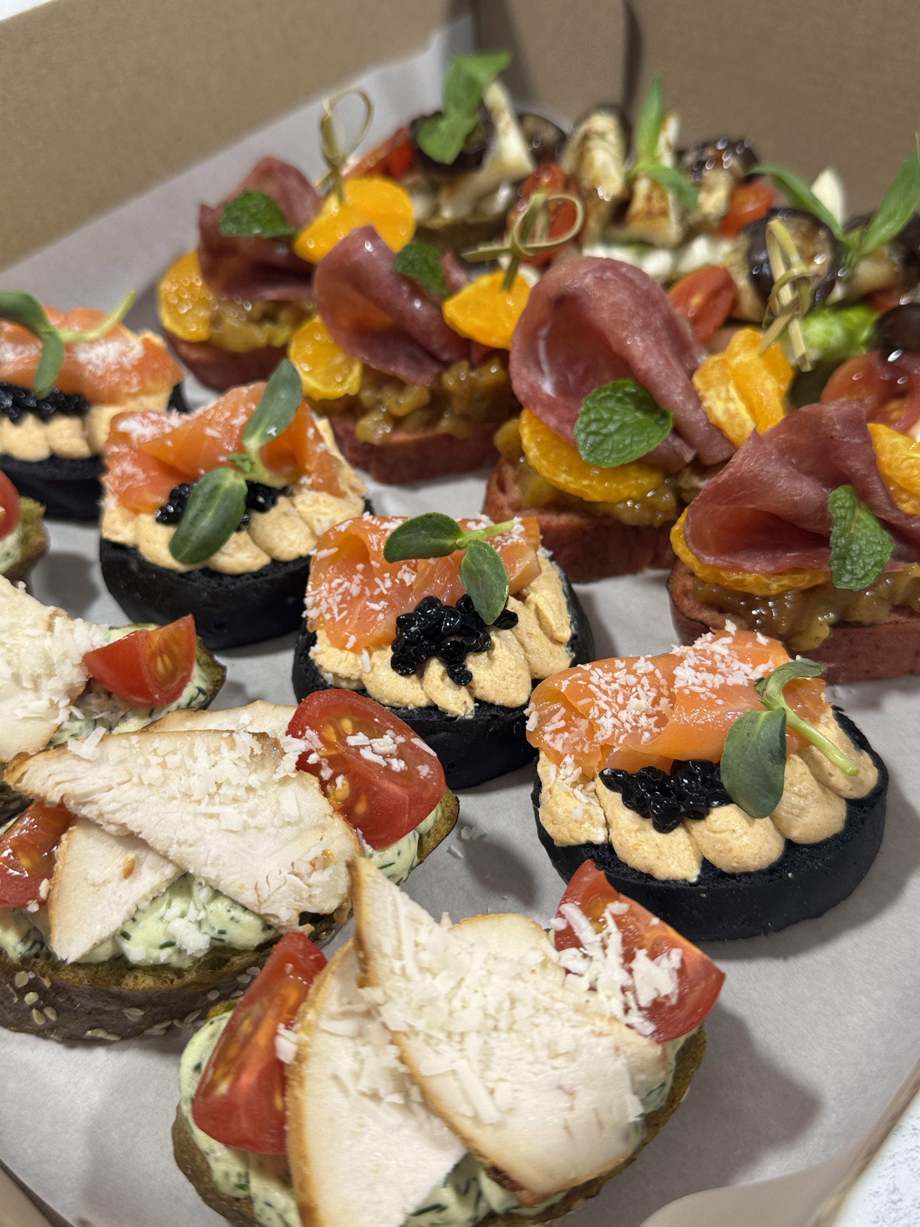 Бокс ассорти брускетт №4, (16 шт) — изображение 5