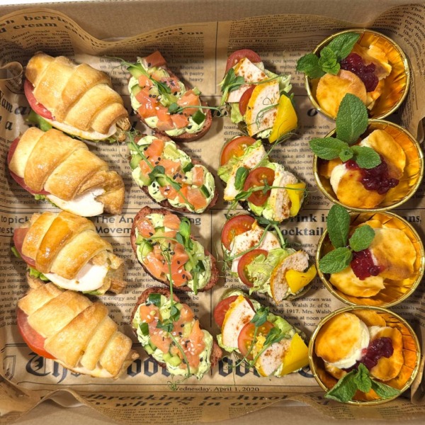 Бокс Завтрак целый день (для 2-5 чел)